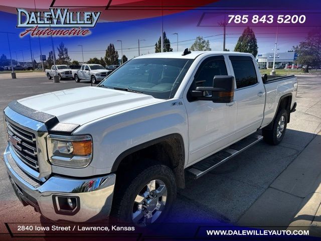 Used 2018 GMC Sierra 2500 SLE w/ HD SLE Preferred Plus Package AWD/4WD image 1