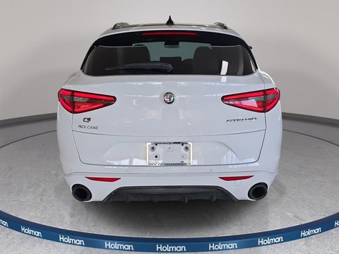 Used 2022 Alfa Romeo Stelvio Veloce image 6