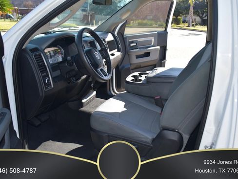 Used 2020 RAM 1500 Tradesman w/ Tradesman SXT Package image 16