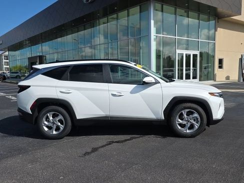 Certified 2022 Hyundai Tucson SEL w/ Cargo Package FWD image 19