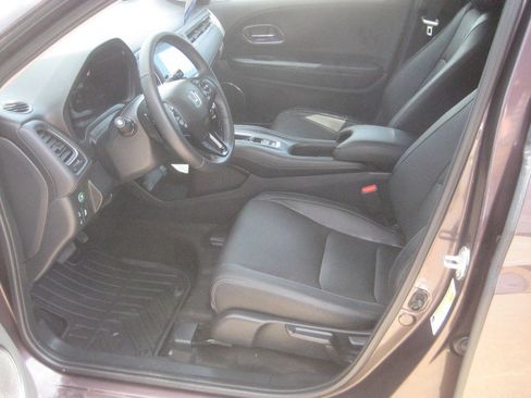 Used 2022 Honda HR-V EX-L image 14