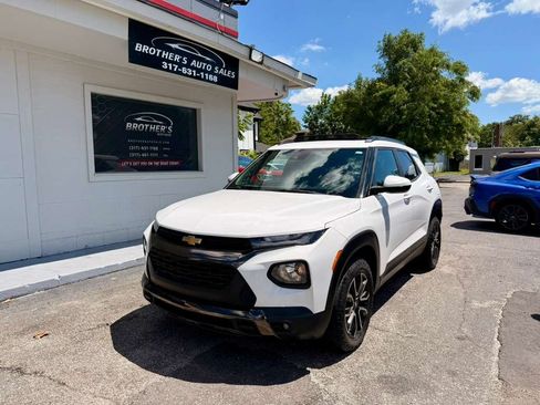 Used 2021 Chevrolet TrailBlazer ACTIV w/ Sun and Liftgate Package AWD/4WD image 3