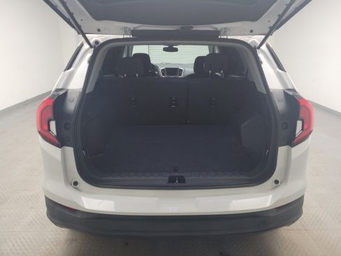 Used 2019 GMC Terrain SLE image 29