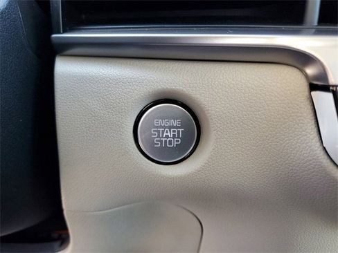 New 2025 Kia Sorento EX image 22