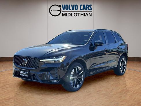 New 2026 Volvo XC60 B5 Plus w/ Protection Package Premier AWD/4WD image 24
