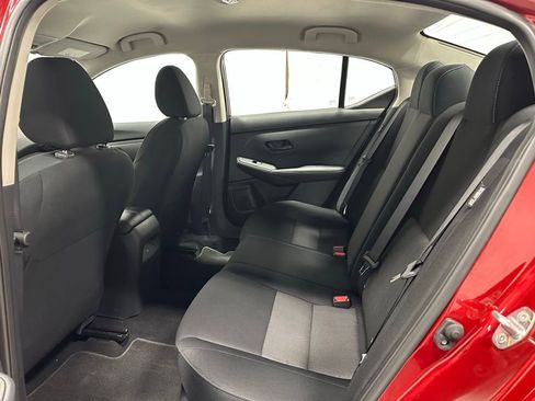 Used 2025 Nissan Sentra SV image 42