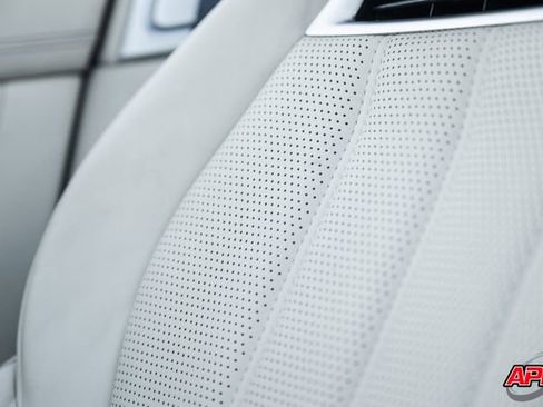 Used 2013 Bentley Continental GT image 32