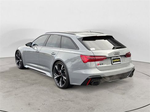 Used 2023 Audi RS 6 w/ Executive Package image 5
