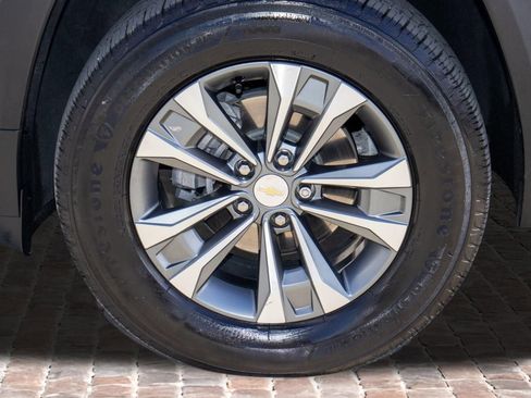 Used 2025 Chevrolet Equinox LT image 37