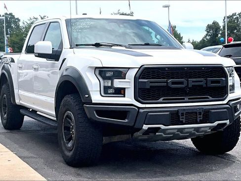 Used 2018 Ford F150 Raptor w/ Equipment Group 802A Luxury AWD/4WD image 1