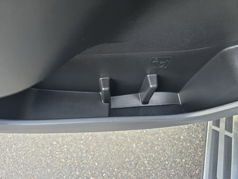 Used 2021 Toyota Highlander Limited image 14