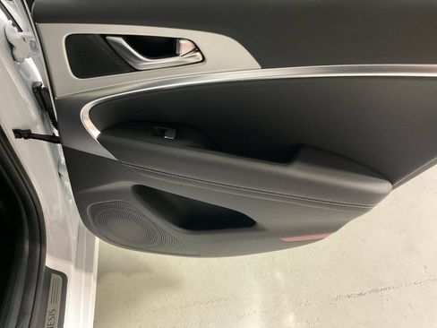 Used 2026 Genesis G70 2.5T Prestige image 14