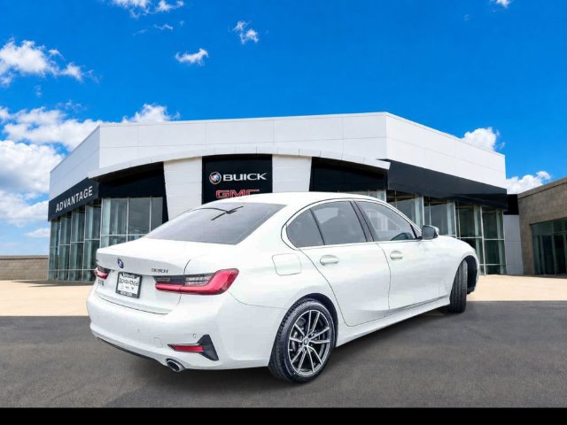 Used 2020 BMW 330i xDrive Sedan w/ Premium Package AWD/4WD image 9