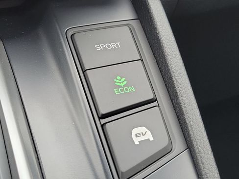 Used 2021 Honda CR-V Touring image 35