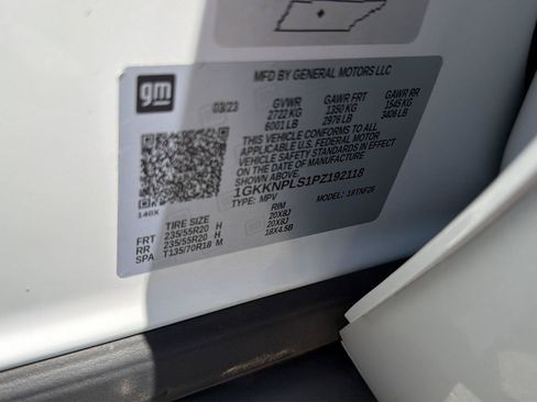 Used 2023 GMC Acadia Denali w/ Denali Technology Package FWD image 45