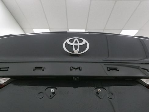 New 2026 Toyota Camry SE image 12