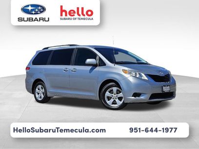 Used 2012 Toyota Sienna LE w/ Preferred Pkg