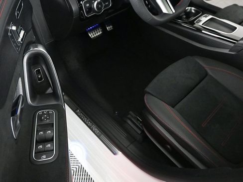 New 2026 Mercedes-Benz CLA 250 image 7