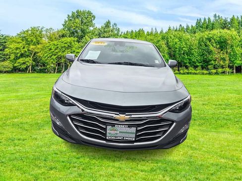 Used 2023 Chevrolet Malibu LT FWD image 3