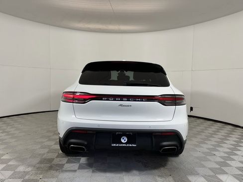 Used 2023 Porsche Macan image 6