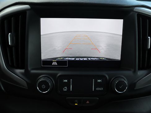 Used 2023 GMC Terrain AT4 AWD/4WD image 34