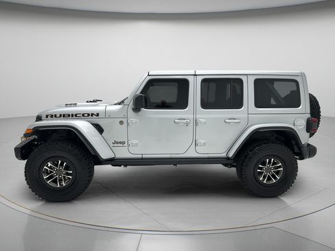 Used 2024 Jeep Wrangler Unlimited Rubicon 392 AWD/4WD image 7