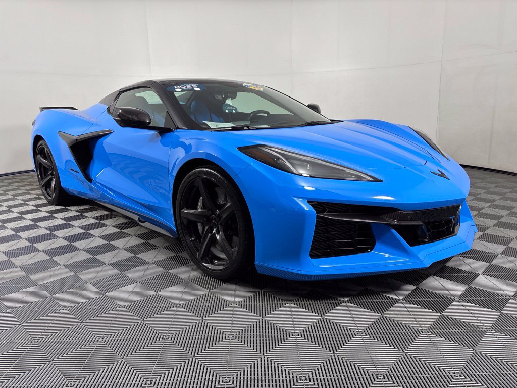 Certified 2023 Chevrolet Corvette Z06 w/ Stealth Interior Trim Package RWD image 6