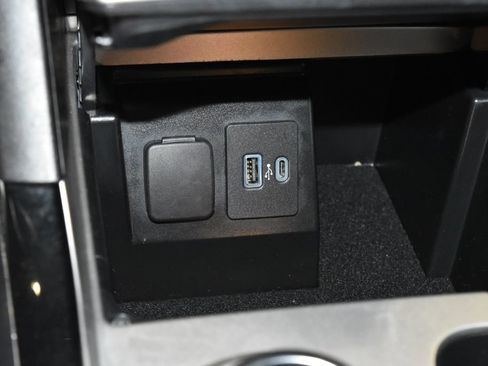 Used 2021 Ford Explorer ST w/ Equipment Group 401A AWD/4WD image 14