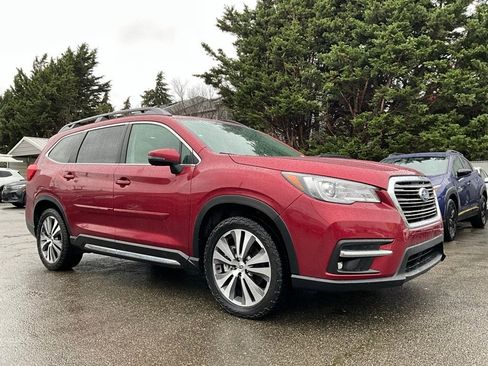 Used 2019 Subaru Ascent Limited image 2