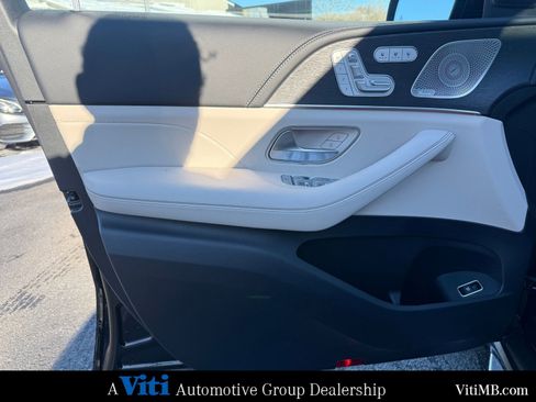 New 2026 Mercedes-Benz GLE 53 AMG 4MATIC Coupe image 11