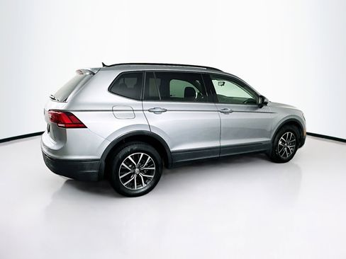 Used 2021 Volkswagen Tiguan S image 10