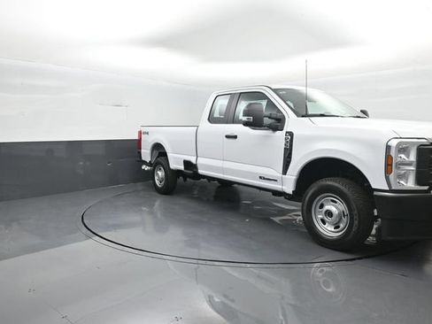 New 2026 Ford F350 XL AWD/4WD image 2