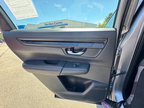 Used 2024 Honda CR-V LX image 24