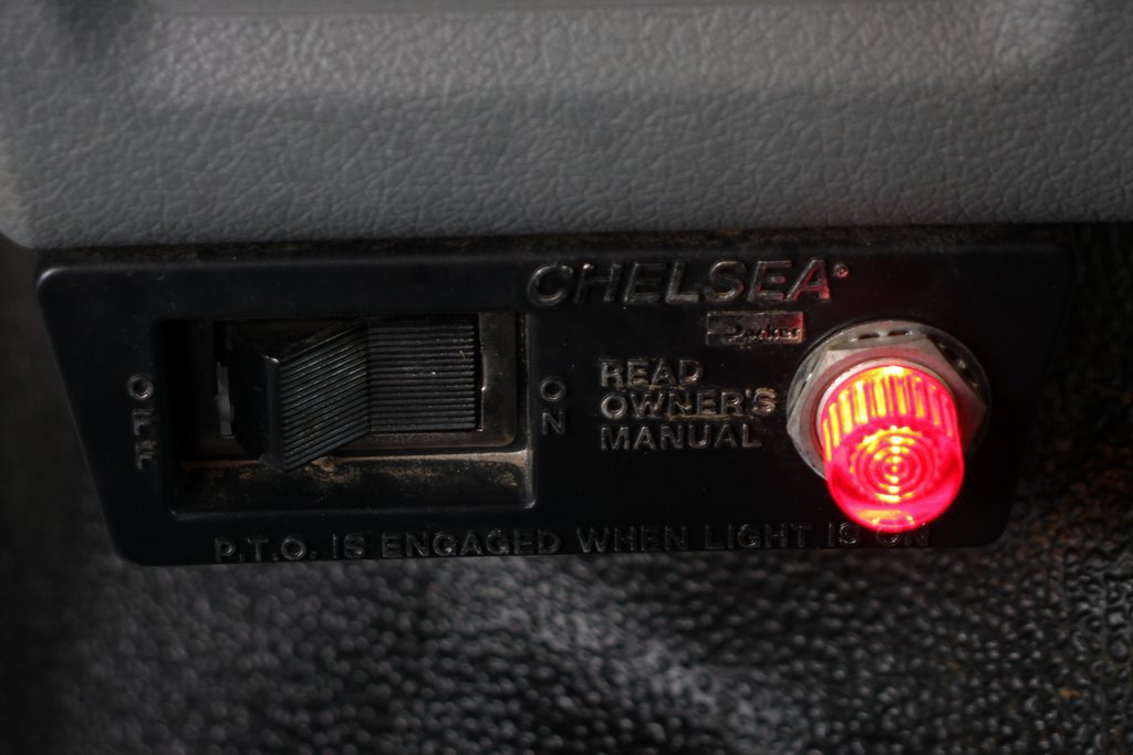 Used 2019 Ford F750 2WD Regular Cab Super Duty image 40