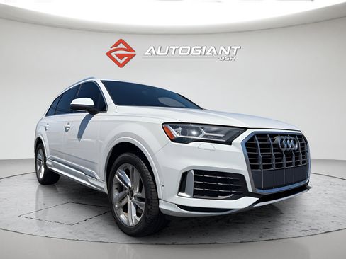 Used 2025 Audi Q7 3.0T Prestige AWD/4WD image 11