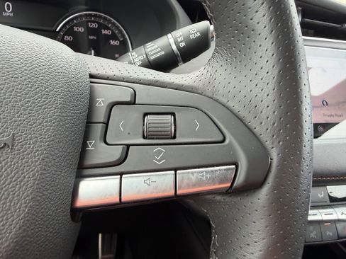 Certified 2023 Cadillac XT4 Sport image 31