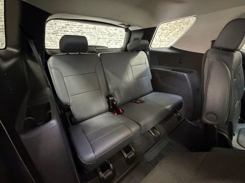 Used 2019 Chevrolet Traverse Premier w/ Driver Confidence II Package image 12