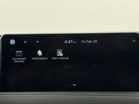 Used 2025 Genesis G70 2.5T image 31