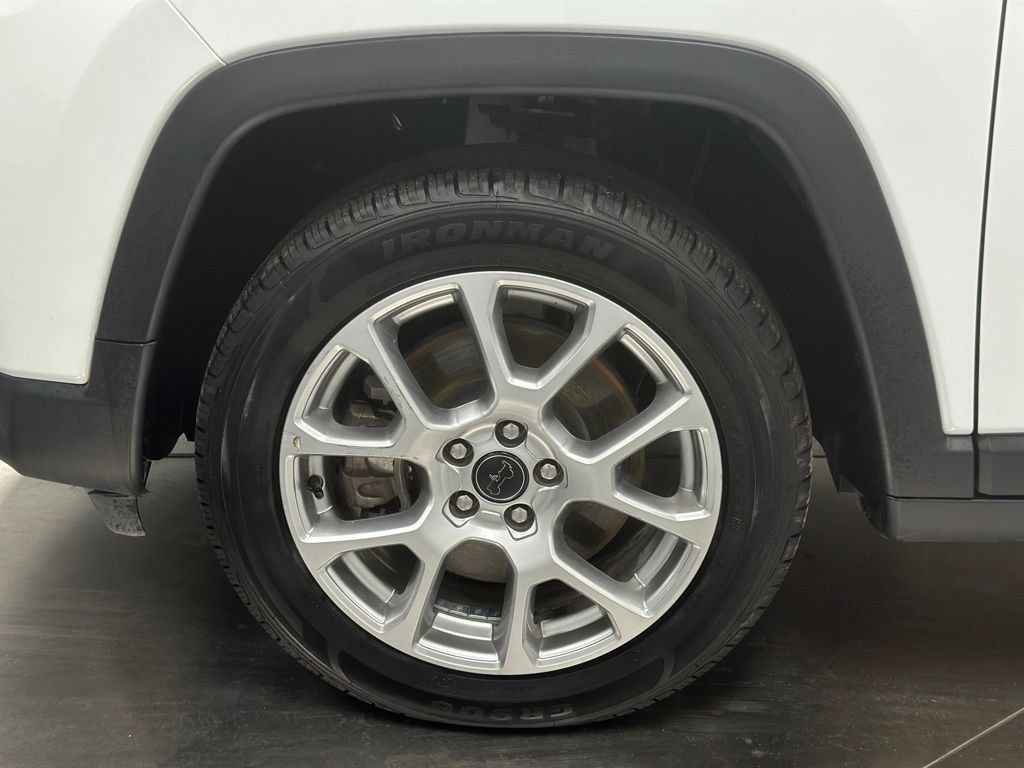 Used 2025 Jeep Compass Limited AWD/4WD image 26
