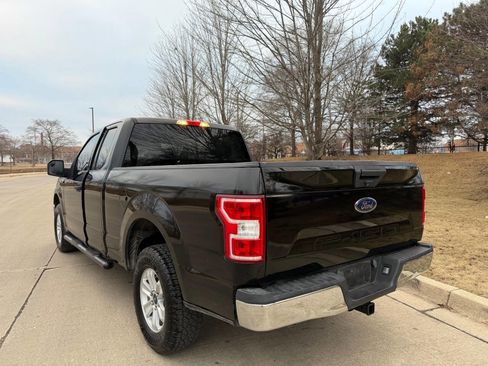 Used 2018 Ford F150 XLT AWD/4WD image 10