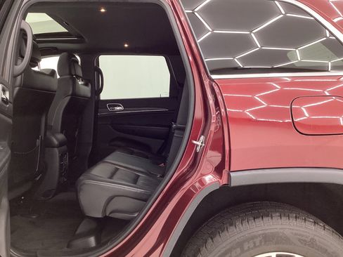 Used 2018 Jeep Grand Cherokee Limited AWD/4WD image 20