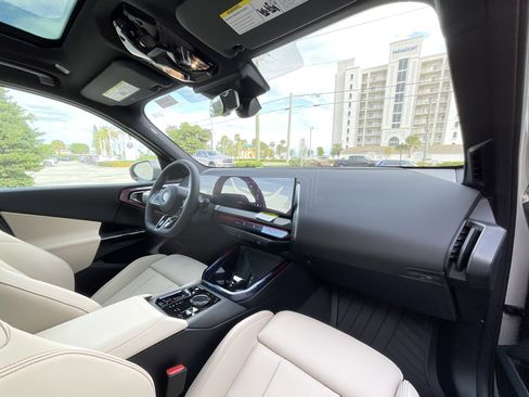 New 2026 BMW X3 xDrive30 w/ Premium Package image 21