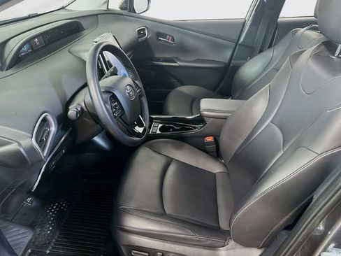Used 2021 Toyota Prius Prime XLE FWD image 10