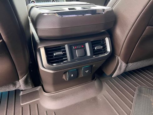 Used 2021 Ford F150 King Ranch w/ Equipment Group 601A High AWD/4WD image 63