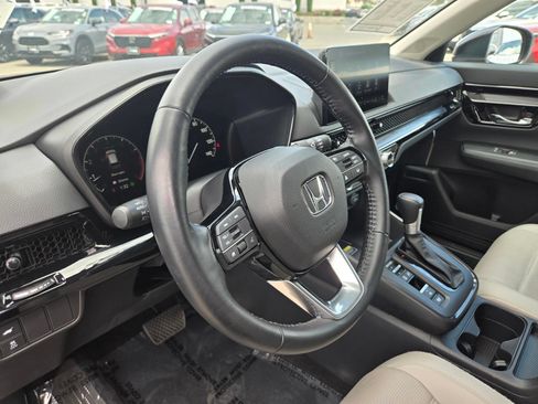 Used 2025 Honda CR-V EX-L image 13
