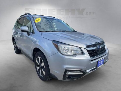 Used 2018 Subaru Forester 2.5i Premium AWD/4WD image 2