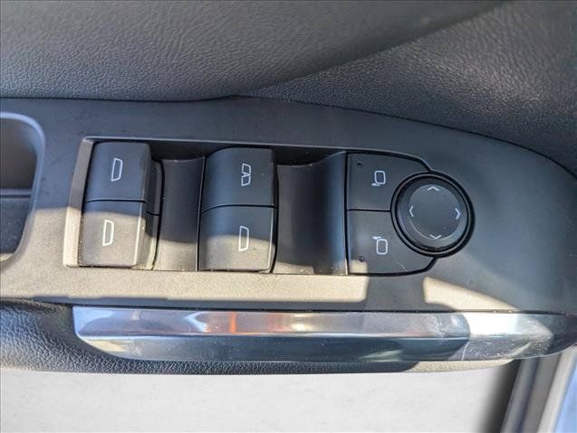 Used 2024 Chevrolet Traverse LT FWD image 10
