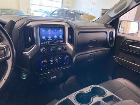 Used 2020 Chevrolet Silverado 1500 LT w/ All-Star Edition image 12