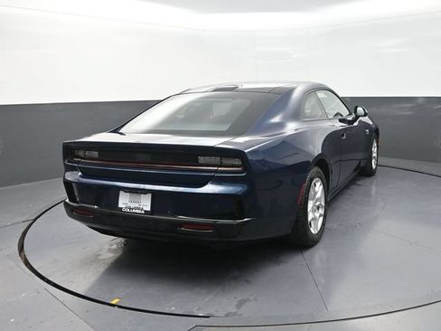 Used 2025 Dodge Charger Daytona R/T w/ Sun & Sound Package AWD/4WD image 10