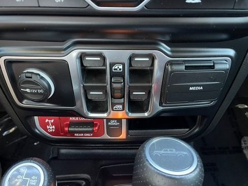 Used 2022 Jeep Gladiator Mojave w/ LED Lighting Group image 26